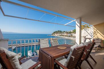 Apartments by the sea Podgora, Makarska - 11469