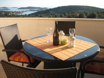 Apartmány s bazénom pre rodiny Dvornica, Rogoznica - 11470