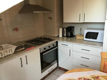 Apartmanok a tenger mellett Supetar, Brac - 11497