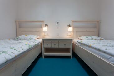 Casa vacanze con parcheggio Kornic, Veglia - Krk - 11504