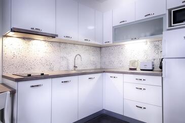 Apartmanok a tenger mellett Komiza, Vis - 1151