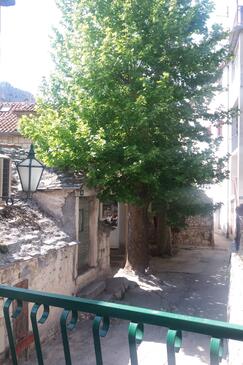 Apartment with terrace Omiš, Central Dalmatia