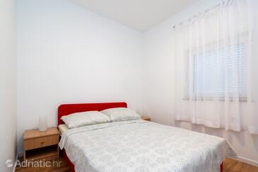 Apartmanok parkolóhellyel Povljana, Pag - 11516
