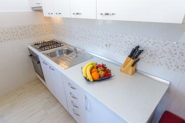 Apartments by the sea Veli Rat, Dugi otok - 11525