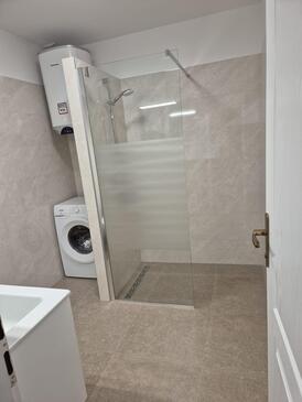 Apartments with terrace Vis, Central Dalmatia
