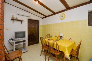 Two bedroom apartment Brela Two bedroom apartment Brela, Makarska (A-11552-b)