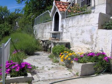 Ferienwohnungen mit Parkplatz Brela, Makarska - 11552