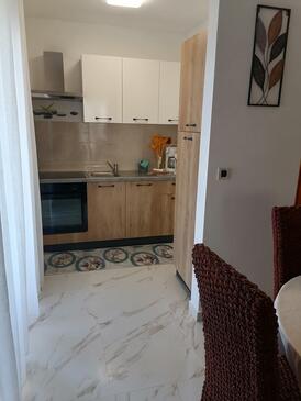 Ferienwohnungen mit Parkplatz Klenovica, Novi Vinodolski - 11559