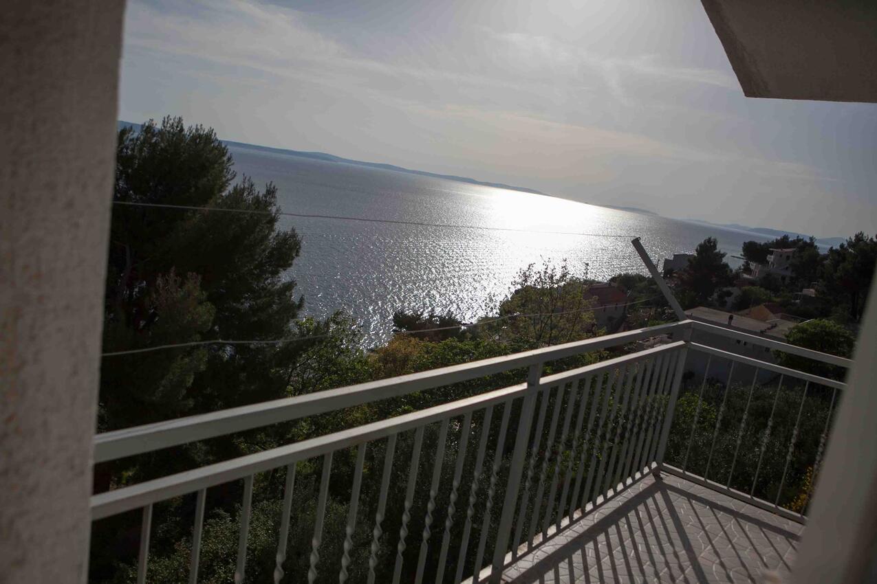 A-11574-a - Private accommodation - Apartments by the sea Suhi Potok, Omiš