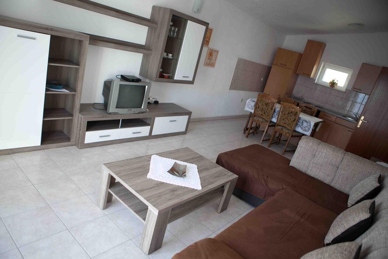 A-11574-b - Private accommodation - Apartments by the sea Suhi Potok, Omiš
