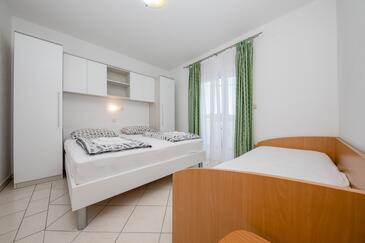 Apartmani i sobe uz mere Supetarska Draga - Gornja, Rab - 11579