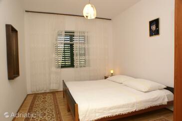 Apartments by the sea Marina (Trogir) - 1159