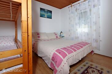 Lägenheter med parkering Mandre, Pag - 11600