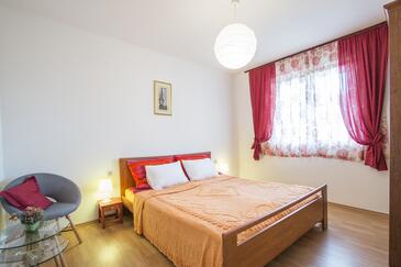 Apartments for families with children Valbandon, Fažana - 11601