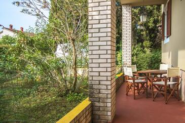 Apartmanok gyermekes családok részére Valbandon, Fazana - 11601