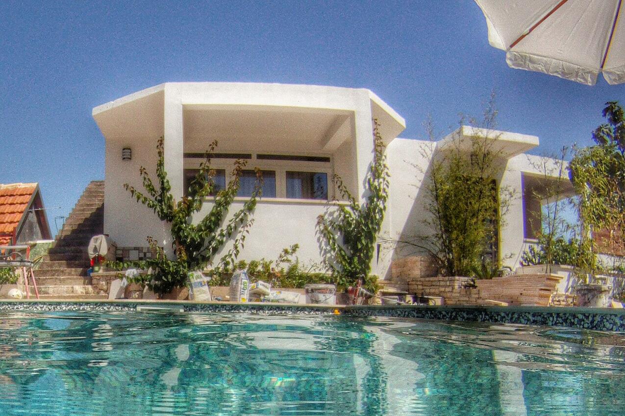 Apartment with terrace Šibenik, North Dalmatia