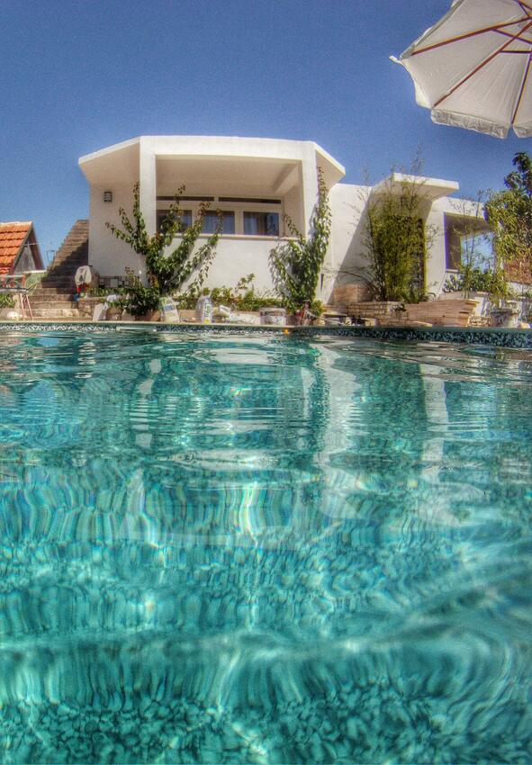 Apartment with terrace Šibenik, North Dalmatia