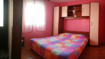 Appartamenti con parcheggio Stinjan, Pola - Pula - 11633