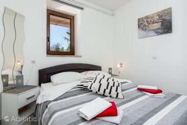 Apartmaji z bazenom za družine z otroci Čepić, Centralna Istra - Središnja Istra - 11636