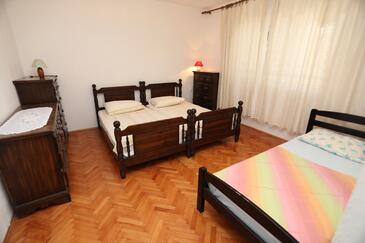 Appartements avec parking Vinisce, Trogir - 1165