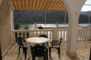 Two bedroom apartment Vinišće Two bedroom apartment Vinišće, Trogir (A-1168-d)