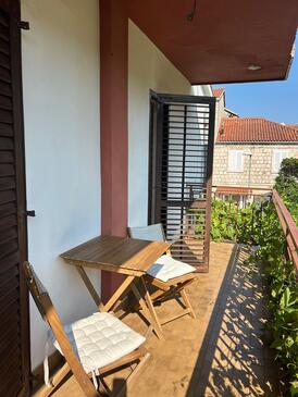 Апартаменти біля моря Віс - Vis - 1170