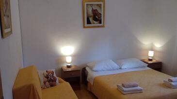 Ferienhaus mit Pool Zadar - Diklo, Zadar - 11700