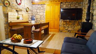 Holiday house with a swimming pool Gornje Planjane, Zagora - 11701