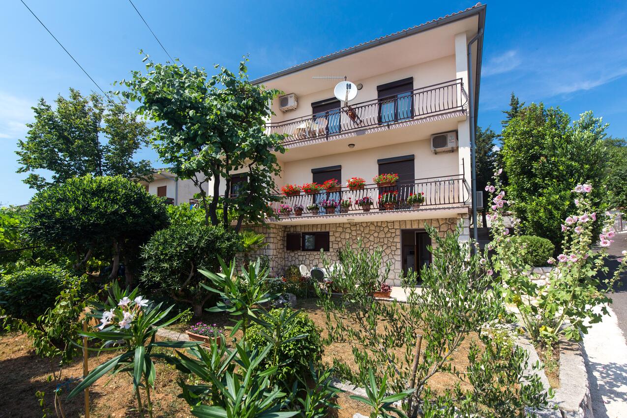 Property - Apartments with a parking space Novi Vinodolski