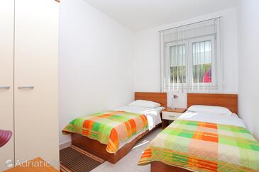 Apartments with swimming pool Mastrinka, Čiovo - 11717