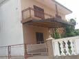 Sapina Doca, Rogoznica, Hébergement 11739 - Appartement avec une plage de galets.