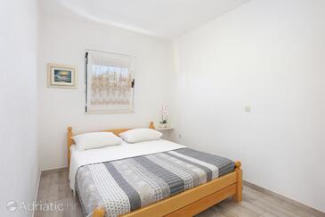 Appartamenti accanto al mare Kanica, Rogosnizza - Rogoznica - 11745