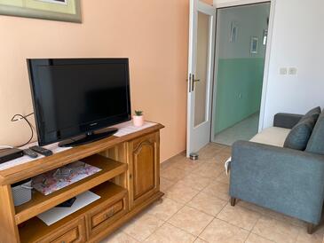 Lun, Obývacia izba v ubytovacej jednotke apartment, WiFi.