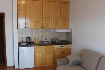 Apartamente cu piscină Zavode, Omis - 11786