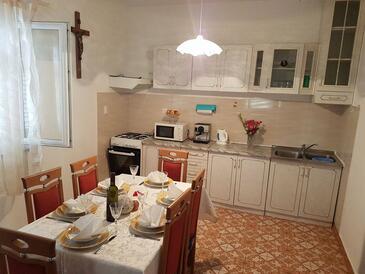 Holiday house with a parking space Zadar - 11795