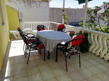 Apartmaji s parkingom Vir - 11812 Adriatic.hr