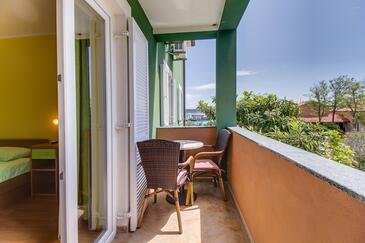 Apartments and rooms by the sea Nerezine, Lošinj - 11815