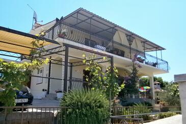 Apartments With Parking Space Kanica, Rogoznica - 11818 - Sevid