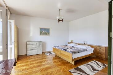 Apartmanok a tenger mellett Pirovac, Sibenik - 11824