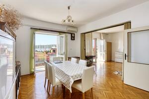 Třípokojový apartmán Pirovac Třípokojový apartmán Pirovac, Šibenik (A-11824-b)