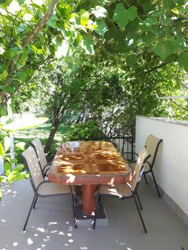 Two bedroom apartment Starigrad, Paklenica (A-11848-a(