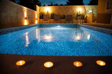 Apartmány u moře s bazénem Zečevo Rtić, Rogoznica - 11869 Adriatic.hr