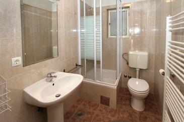 Apartments with terrace Trogir, Central Dalmatia