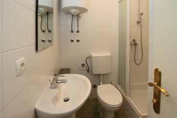 Apartments with terrace Trogir, Central Dalmatia