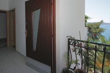 Apartments with terrace Trogir, Central Dalmatia