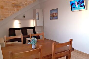 Apartamentos com terraço Baška Voda, Dalmácia Central