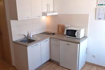 Ferienwohnungen mit Parkplatz Baska Voda, Makarska - 11899