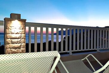 Apartamentos com terraço Baška Voda, Dalmácia Central