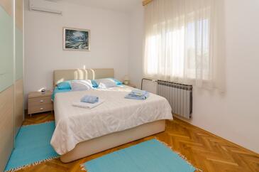 Apartmány s parkovištěm Nin, Zadar - 11900