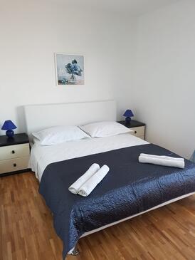 Apartmanok és szobák a tenger mellett Nevidane, Pasman - 11902